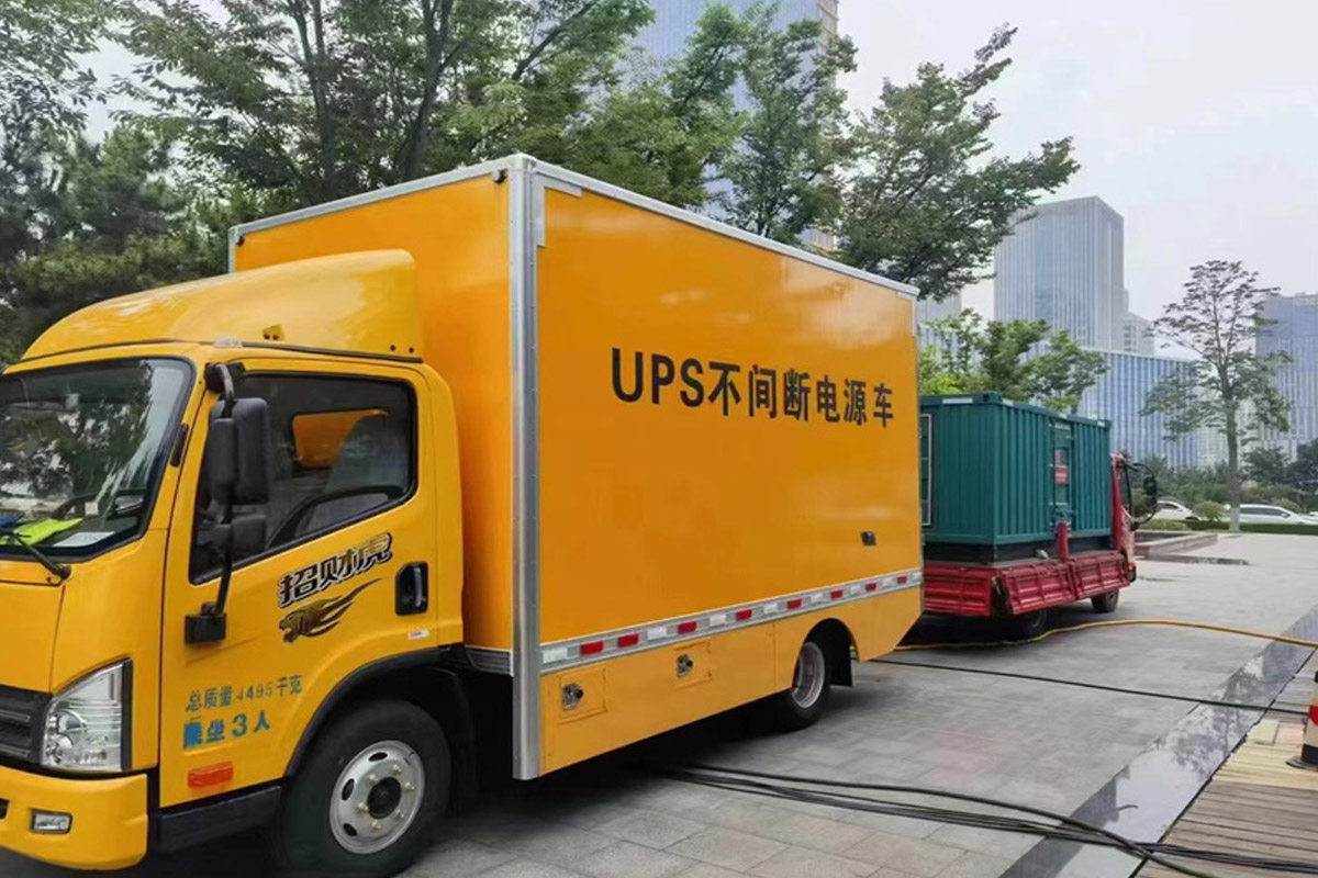 城区发电机租赁施工现场