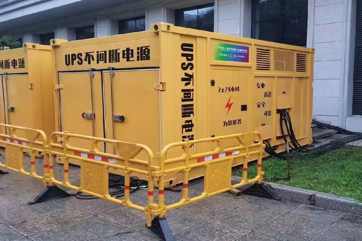 城区发电机租赁施工现场